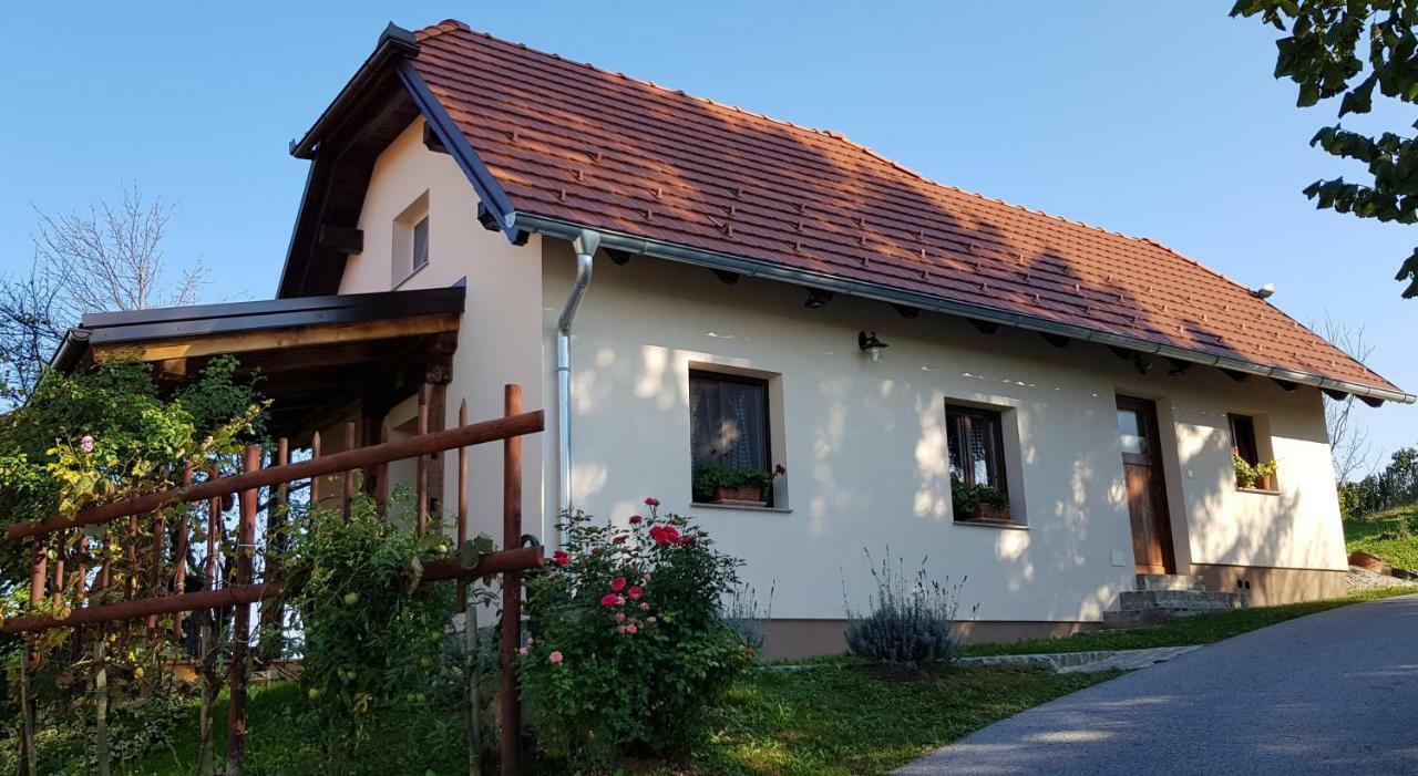Apartma Lipek Pristava Экстерьер фото